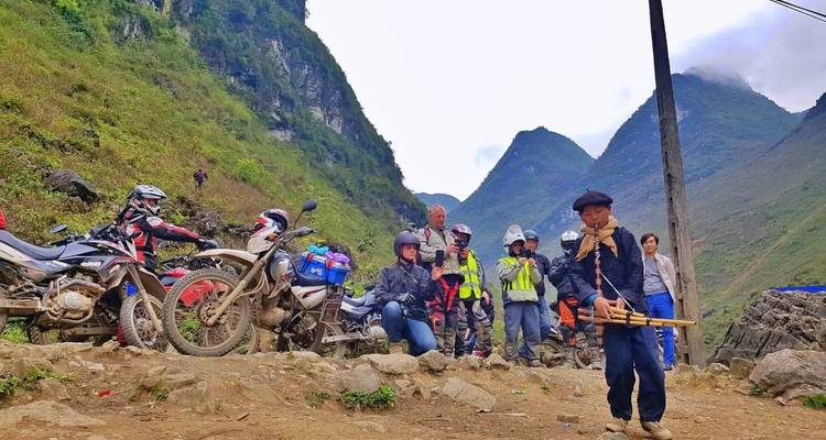 Breathtaking Northeast Vietnam Motorbike Tour to Ha Giang, Cao Bang, LANG SON – 8 Days - VietLong Travel 1