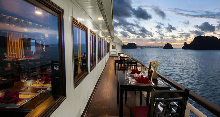 Croisière La Regina Classique - 2 jours/1 nuit - Ideal Travel Asia 10