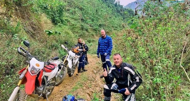 Circuit unique en moto tout-terrain dans le nord du Vietnam : Taxua, Ngoc Chien, Lai Chau, Sapa - VietLong Travel 5