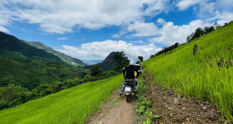 Circuit unique en moto tout-terrain dans le nord du Vietnam : Taxua, Ngoc Chien, Lai Chau, Sapa - VietLong Travel 6