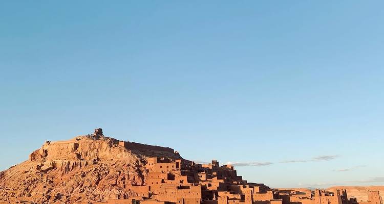 Circuit privé de 4 jours dans le désert du Sahara au départ de Marrakech : Promenade à dos de chameau et camp de luxe - Morocco Flawless Travels 2