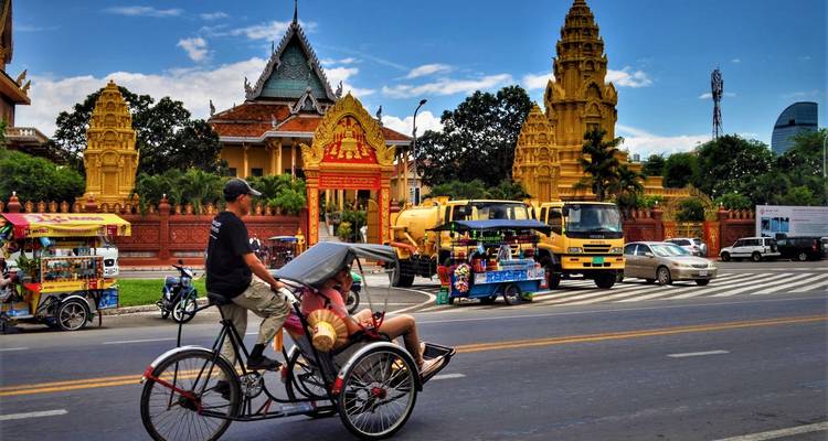 Circuit de 14 jours au Cambodge et au Loas (Toutes les meilleures destinations) - About Cambodia Travel & Tours 8