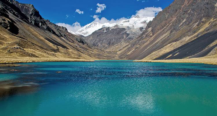 15 Días de Trekking por Bolivia: La Magia de las Montañas - Responsible Travel South America 10
