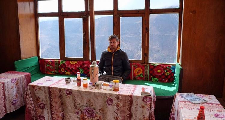 Excursión al campamento base del Everest - 15 días - Accessible Adventure Pvt. Ltd 3
