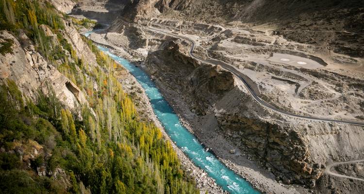 Escapadas de Élite: Viaje VIP a Hunza, Pakistán, para viajeros internacionales exigentes - Crossroads Adventure  3