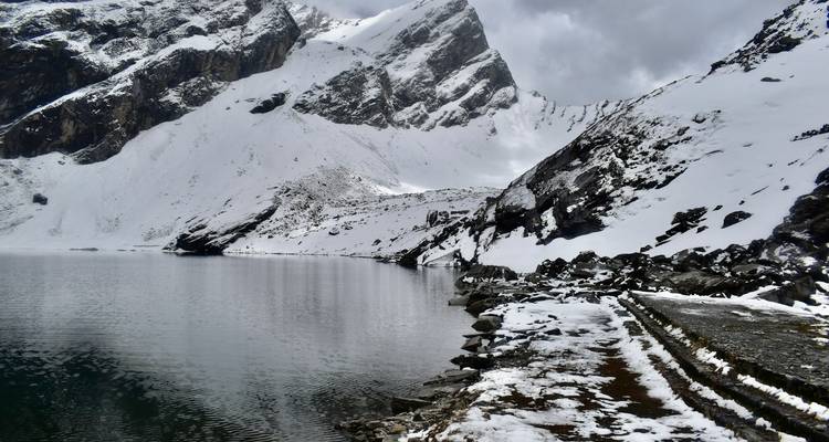 Excursión a Hemkund Sahib con el Valle de las Flores - Alkof Holidays 4