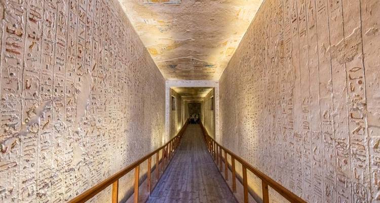Expedición a las maravillas de la Antigüedad en Egipto y Jordania - Pharaohn Tours 7