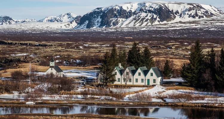 3-Day Northern Lights Hunt & Glacier Lagoon Tour - Snaeland Travel 4