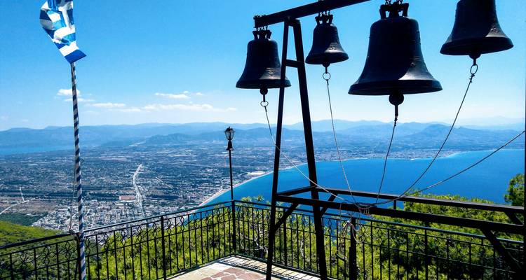 6-day Private Tour of the Mythical Peloponnese, Delphi, Meteora, Hydra & Zakynthos Island - Eudaimonia Tour Experiences 2