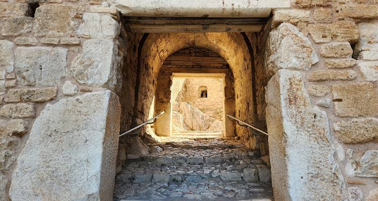 6-day Private Tour of the Mythical Peloponnese, Delphi, Meteora, Hydra & Zakynthos Island - Eudaimonia Tour Experiences 7