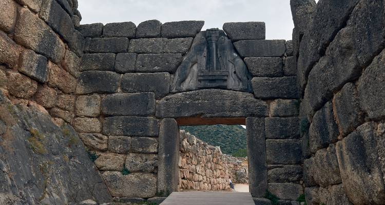 6-day Private Tour of the Mythical Peloponnese, Delphi, Meteora, Hydra & Zakynthos Island - Eudaimonia Tour Experiences 10