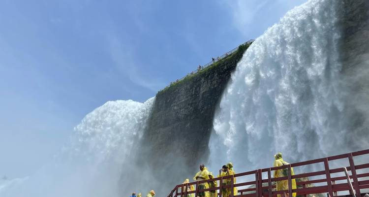 3 - Day Niagara Falls USA & Canada Combo Tour - Global Conquest 6
