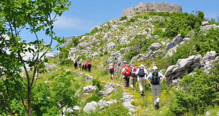 Aventure de randonnée autoguidée au Monténégro : La baie de Kotor et le lac Skadar hors des sentiers battus - 3e Travel Montenegro 1