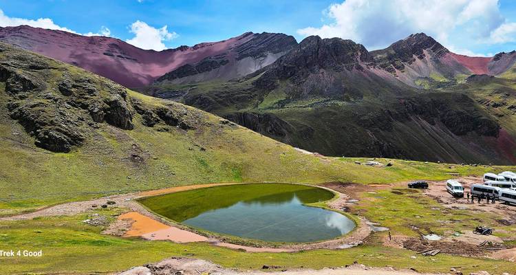 Montaña del Arcoíris (Vinicunca): circuito en grupo en cuatrimoto - Peru Trek 4 Good 1