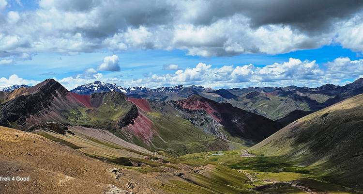Montaña del Arcoíris (Vinicunca): circuito en grupo en cuatrimoto - Peru Trek 4 Good 4