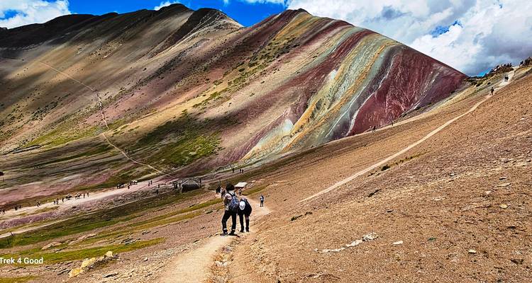 Montaña del Arcoíris (Vinicunca): circuito en grupo en cuatrimoto - Peru Trek 4 Good 6
