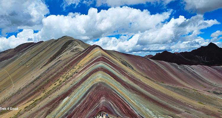 Montaña del Arcoíris (Vinicunca): circuito en grupo en cuatrimoto - Peru Trek 4 Good 10
