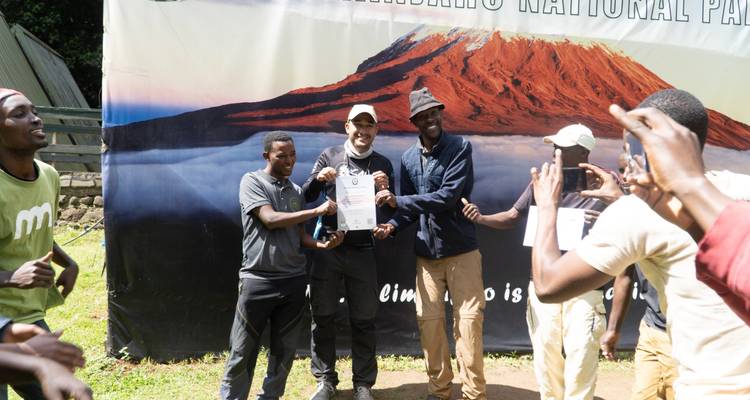 Ascension du Kilimandjaro par la route Marangu - 5 jours + 1 jour d'hôtel. - theKili-Guides 6