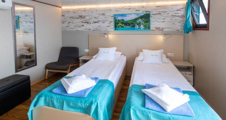Dubrovnik to Split one way cruise, MS My Way 2025 - Kompas 8