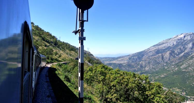 Best of Montenegro - Aventure multiactivité autoguidée comprenant la randonnée, le cyclisme, le rafting, le kayak - 3e Travel Montenegro 6