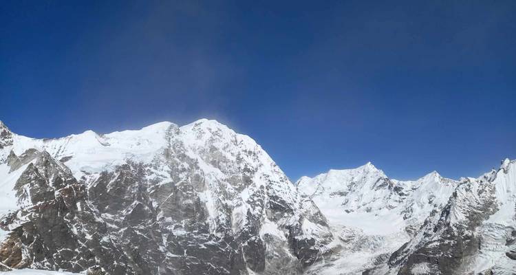 Escalada al pico Yala - White Hill Adventure Treks and Expedition Pvt Ltd 3