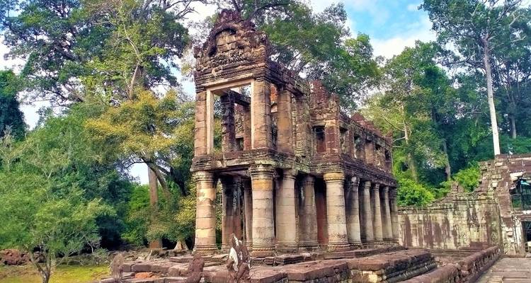 Jungle Trekking at Kbal Spean and Banteay Srei with Cambodia Landmine Museum Private Tour - About Cambodia Travel & Tours 3