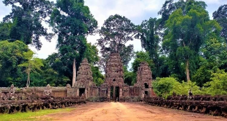 Jungle Trekking at Kbal Spean and Banteay Srei with Cambodia Landmine Museum Private Tour - About Cambodia Travel & Tours 7