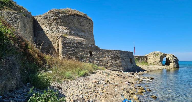 Excursión semiprivada de un día: Descubre el Cabo de Rodón - Choose Balkans 7