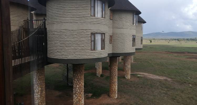 Safari de lujo de 3 días en Saltlick y Tsavo oeste desde Nairobi - Gracepatt Ecotours Kenya 7
