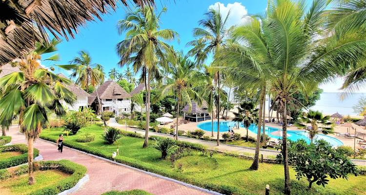 Au départ de Zanzibar, forfait familial de 11 jours pour le safari à Zanzibar et dans la réserve de gibier de Selous - Beach and Safari Holidays 6