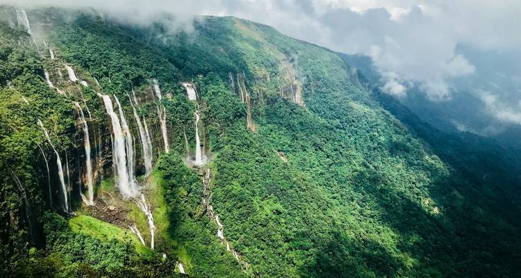 Viaje al Triángulo de Oro con el Noreste de la India - GoBook India Tours 2