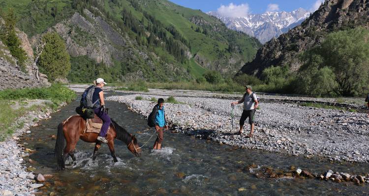 Senderismo en las montañas Tian-Shan y Pamir. (Bishkek-Bishkek) - Central Asia Travel LP  10