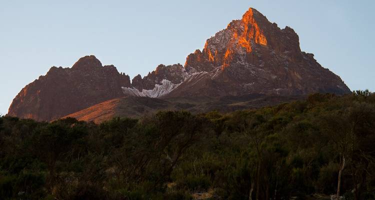 Senderismo de 7 días por la Ruta Machame con estancia de 2 noches en hotel antes y después de la ascensión en Tanzania - Jollic Adventure Tour 3
