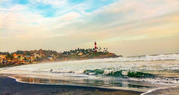 Ayurveda Tour Kerala - GoBook India Tours 3