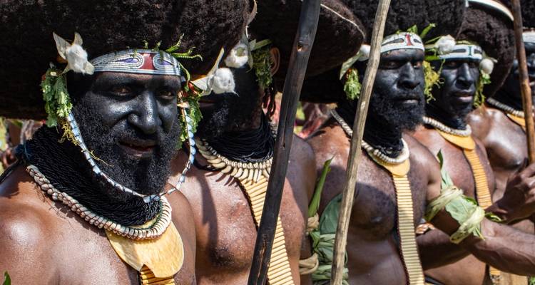 Goroka Festival and Asaro Mudmen Day trip 5-night Tour - Klerht Cove - Indigo Safaris 1