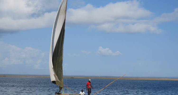 Aventura de 20 días de playas, safaris y maravillas culturales - Across Africa Tours & Travel 1