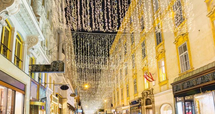 CHRISTMAS MARKETS OF HABSBURG CAPITALS - Kompas 9