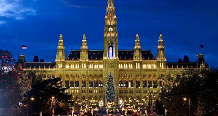 CHRISTMAS MARKETS OF HABSBURG CAPITALS   - Kompas 3