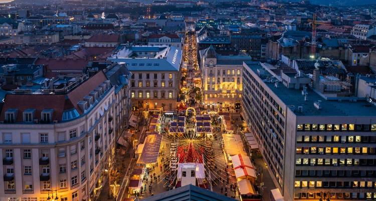 CHRISTMAS MARKETS OF HABSBURG CAPITALS   - Kompas 10