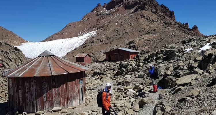 8 días de escalada al Monte Kenia: ruta Sirimon-Chogoria y safari por Maasai Mara - Gracepatt Ecotours Kenya 8