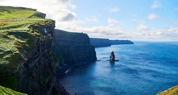 5 jours à Dublin avec la Chaussée des Géants, les Falaises de Moher, la ville de Galway et les châteaux de Cahir - STM Tours LLC 9