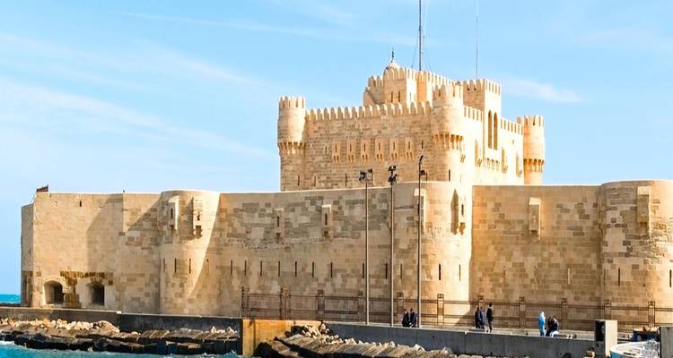 Historic Sites and Golden Sands Tour - Nilvison Egypt Tours  8