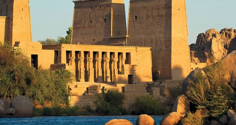 Dahabiya de lujo de Asuán a Esna - Nilvison Egypt Tours  4