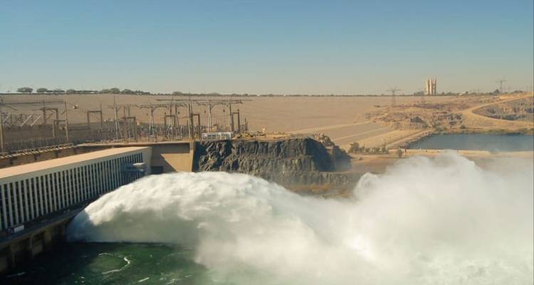 Dahabiya de lujo de Asuán a Esna - Nilvison Egypt Tours  7