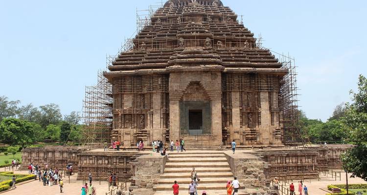 Golden Triangle Tour with Puri and Bhubaneswar - GoBook India Tours 1