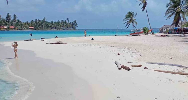 2 días: Paraíso de San Blas en Isla Naufragio - TaoTravel365 1