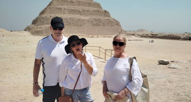 Circuito Guiado Privado de 3 Días a El Cairo, Guiza, Alejandría, Saqqara y Dahshur + Almuerzo - Egypt Gift Tours 1