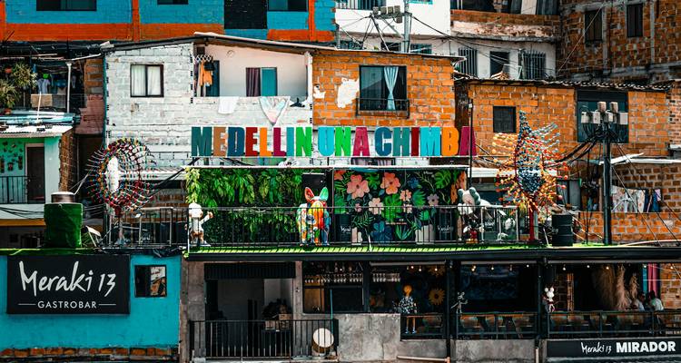 4 Días Colombia: Medellín y la mágica Guatape - Responsible Travel South America 3