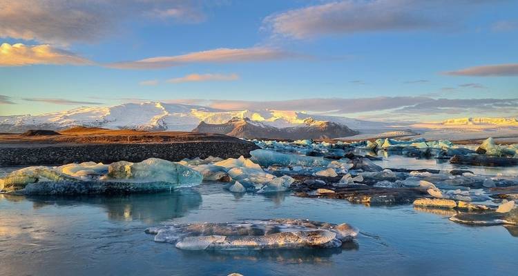 10 Days Complete Iceland Winter | Ring-Road, Snæfellsnes, Northern Lights & Roundtrip airport transfer (Group Tour) - Marina Travel 1