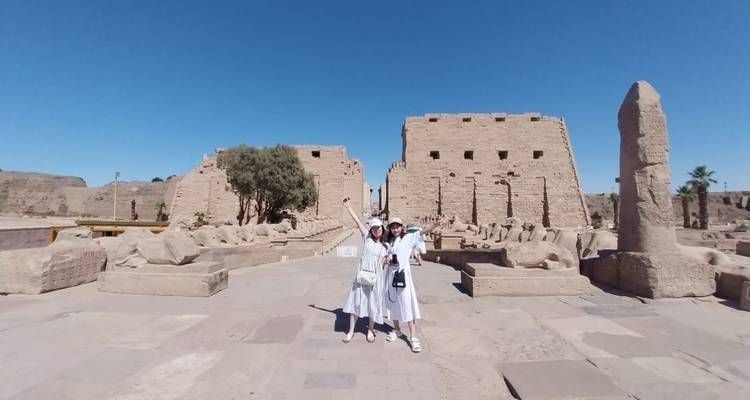 3 Noches de Crucero de Luxor a Asuán, incluyendo Globo Aerostático, Abu Simbel y Pueblo Nubio - Egypt Gift Tours 9